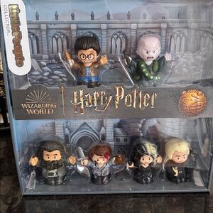 little people Harry Potter Collector's Figurine Set little people fisher price